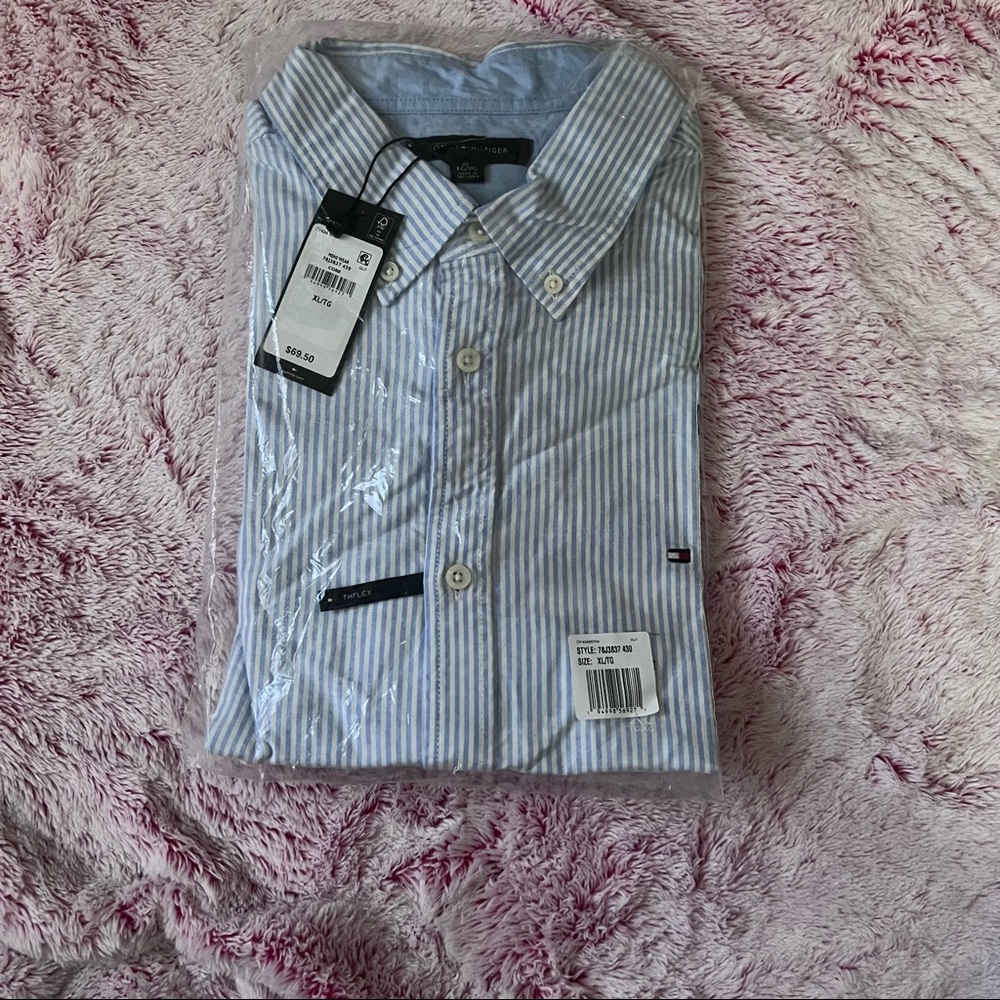 TOMMY HILFIGER
CUSTOM FIT ESSENTIAL STRETCH SOLID OXFORD shirt - Picture 4 of 5